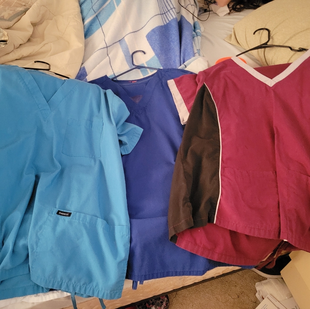 Womens Scrub Sets - Picture 9 of 13